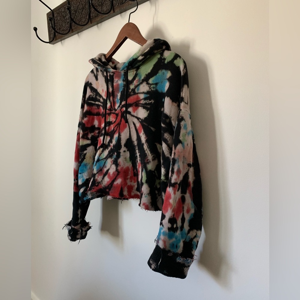 Wesley Tie-dye Crop Sweatshirt